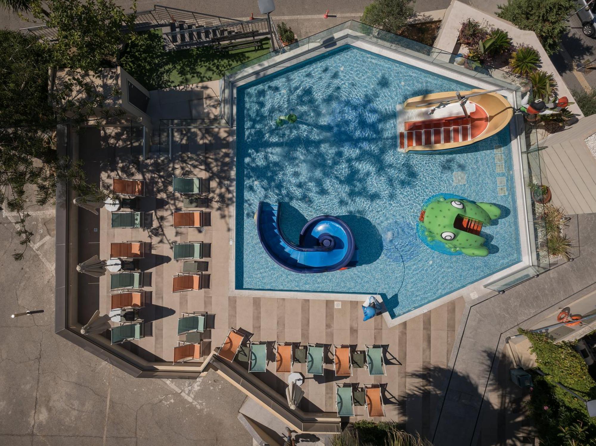 Minos Hotel Rethymno Exteriér fotografie